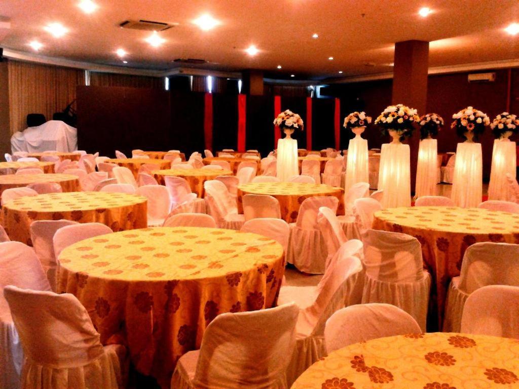 Paragon City Hotel Ipoh Dış mekan fotoğraf